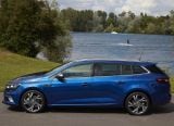 renault_2017_megane_estate_011.jpg