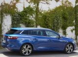 renault_2017_megane_estate_015.jpg