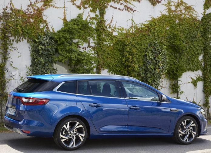 2017 Renault Megane Estate - фотография 15 из 90 2017 Renault Megane Estate - фотография 15 из 90