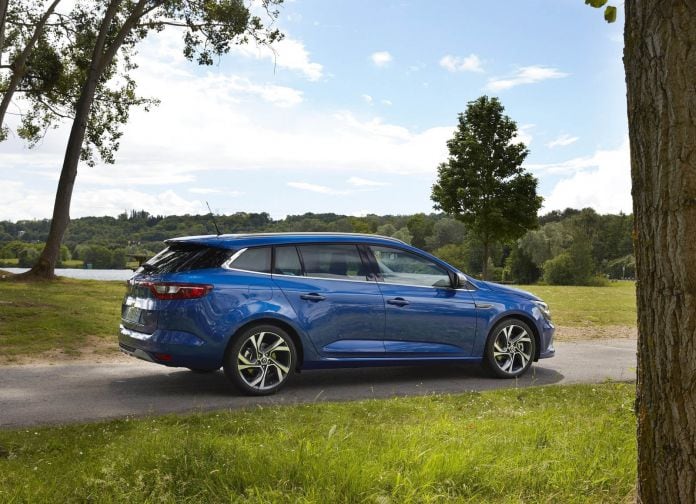 2017 Renault Megane Estate - фотография 16 из 90 2017 Renault Megane Estate - фотография 16 из 90