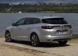 renault_2017_megane_estate_017.jpg