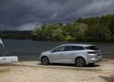 renault_2017_megane_estate_019.jpg
