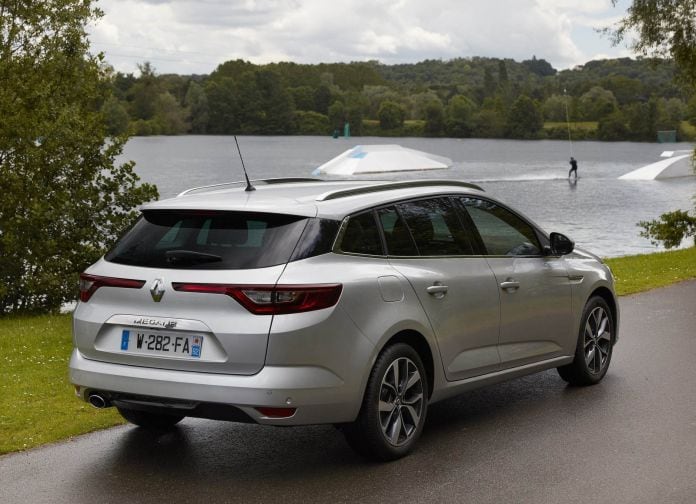 2017 Renault Megane Estate - фотография 20 из 90