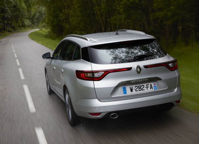 2017 Renault Megane Estate - фотография 35 из 90