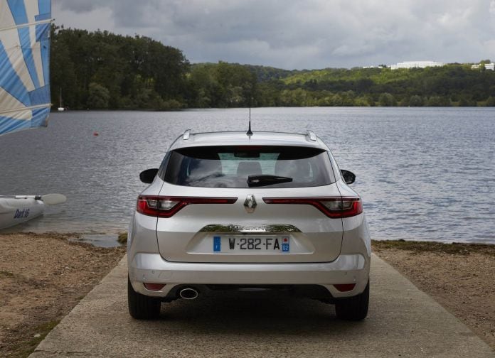 2017 Renault Megane Estate - фотография 41 из 90