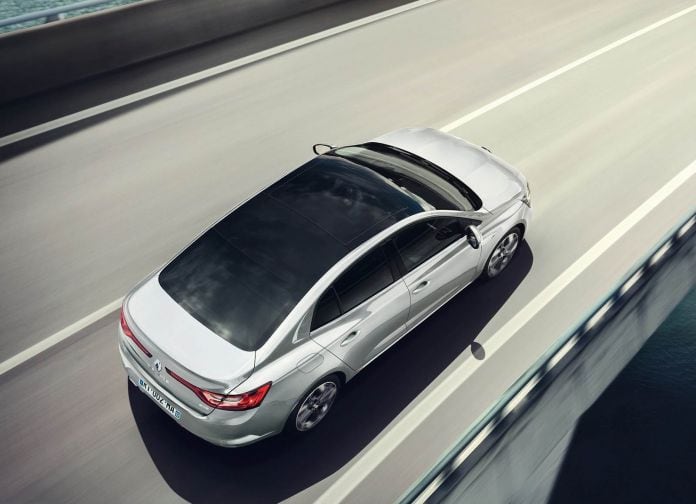 2017 Renault Megane Sedan - фотография 6 из 71