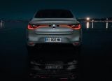 renault_2017_megane_sedan_008.jpg