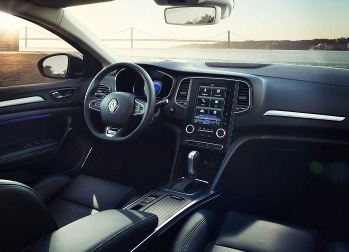 2017 Renault Megane Sedan - фотография 16 из 71 2017 Renault Megane Sedan - фотография 16 из 71