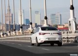 renault_2017_megane_sedan_040.jpg