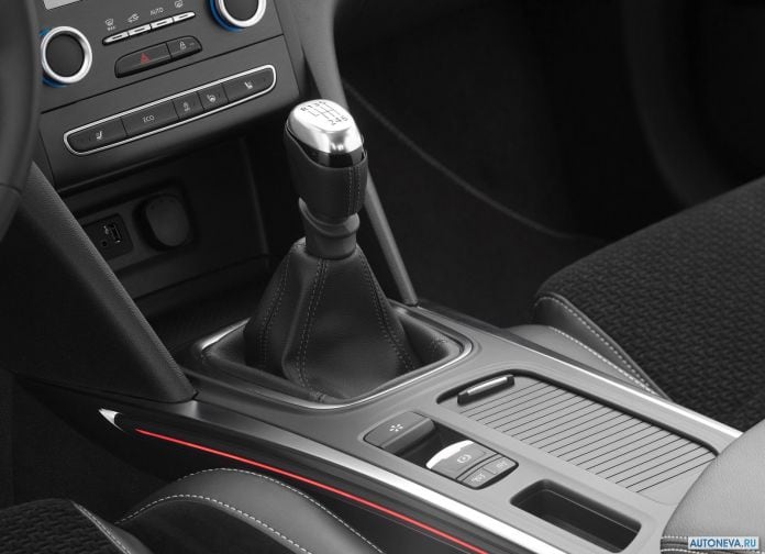 2017 Renault Megane Sedan - фотография 59 из 71 2017 Renault Megane Sedan - фотография 59 из 71