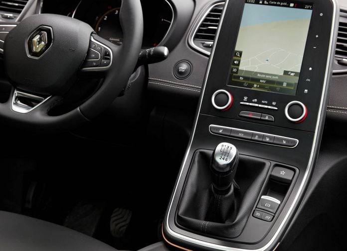 2017 Renault Scenic - фотография 72 из 95