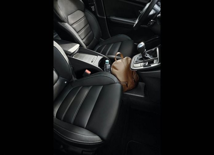 2017 Renault Scenic - фотография 87 из 95 2017 Renault Scenic - фотография 87 из 95