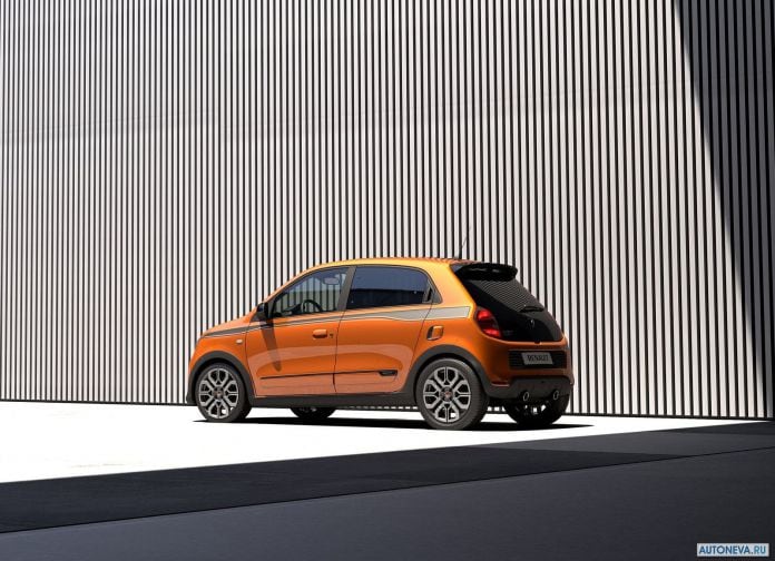 2017 Renault Twingo GT - фотография 9 из 15 2017 Renault Twingo GT - фотография 9 из 15