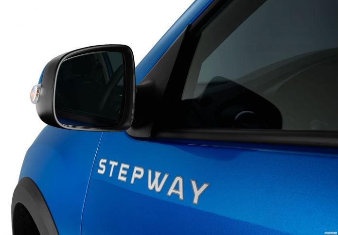 2018 Renault Logan Stepway - фотография 6 из 27 2018 Renault Logan Stepway - фотография 6 из 27