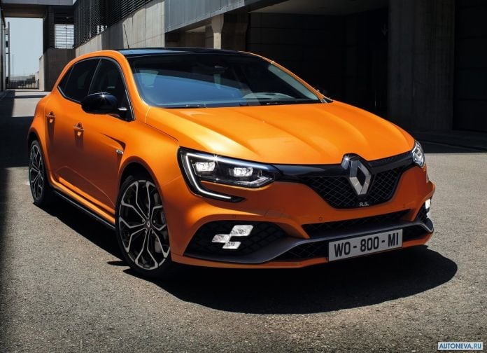 2018 Renault Megan RS - фотография 1 из 171
