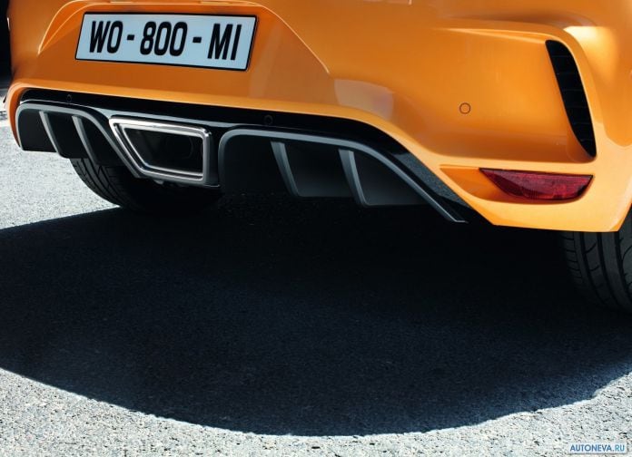 2018 Renault Megan RS - фотография 153 из 171