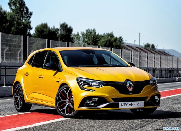 2019 Renault Megan RS Trophy - фотография 1 из 82