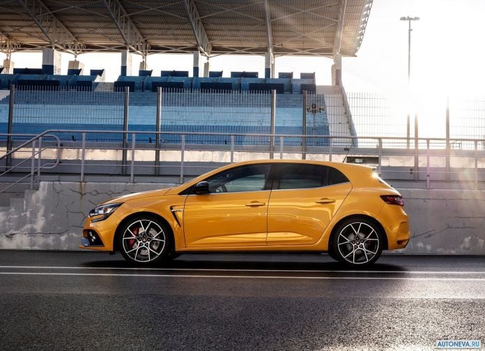 2019 Renault Megan RS Trophy - фотография 35 из 82 2019 Renault Megan RS Trophy - фотография 35 из 82