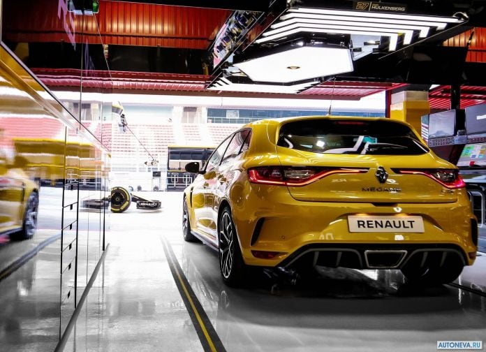 2019 Renault Megan RS Trophy - фотография 38 из 82 2019 Renault Megan RS Trophy - фотография 38 из 82