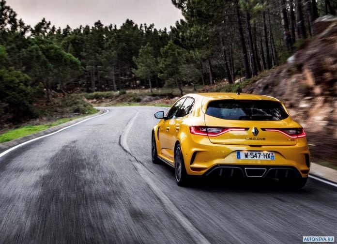 2019 Renault Megan RS Trophy - фотография 42 из 82 2019 Renault Megan RS Trophy - фотография 42 из 82