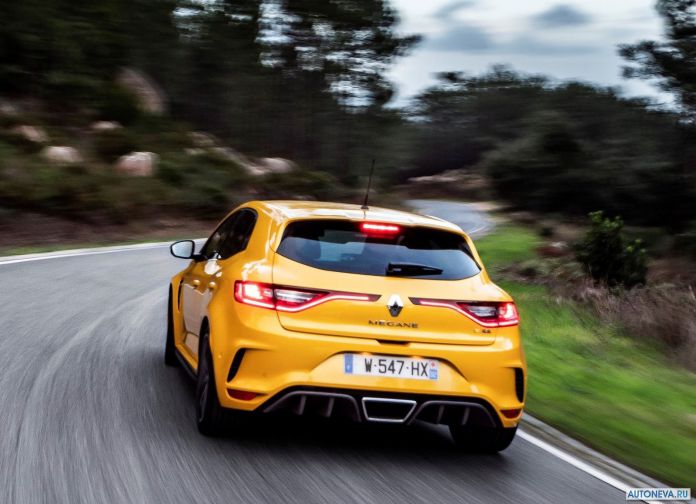 2019 Renault Megan RS Trophy - фотография 48 из 82 2019 Renault Megan RS Trophy - фотография 48 из 82