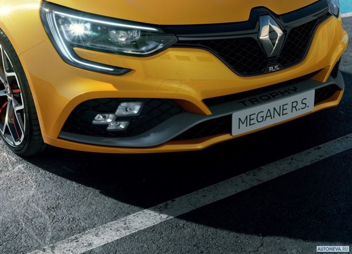 2019 Renault Megan RS Trophy - фотография 65 из 82 2019 Renault Megan RS Trophy - фотография 65 из 82