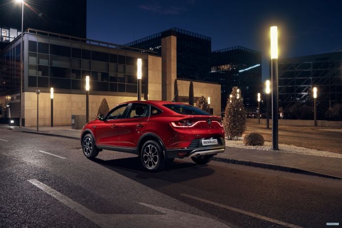 2020 Renault Arkana - фотография 23 из 40