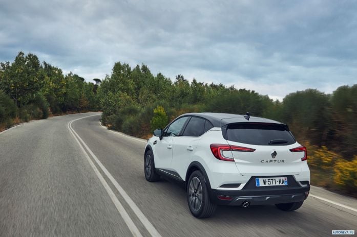 2020 Renault Captur Initiale Paris - фотография 17 из 32 2020 Renault Captur Initiale Paris - фотография 17 из 32