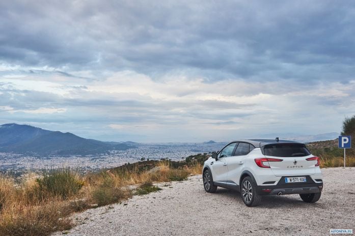 2020 Renault Captur Initiale Paris - фотография 19 из 32 2020 Renault Captur Initiale Paris - фотография 19 из 32