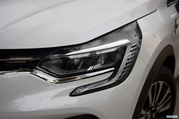 2020 Renault Captur Initiale Paris - фотография 30 из 32 2020 Renault Captur Initiale Paris - фотография 30 из 32