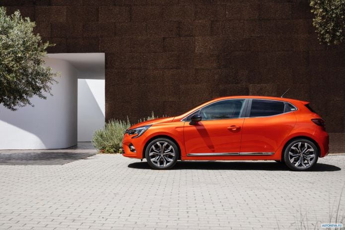 2020 Renault Clio - фотография 11 из 31