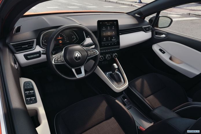 2020 Renault Clio - фотография 27 из 31 2020 Renault Clio - фотография 27 из 31