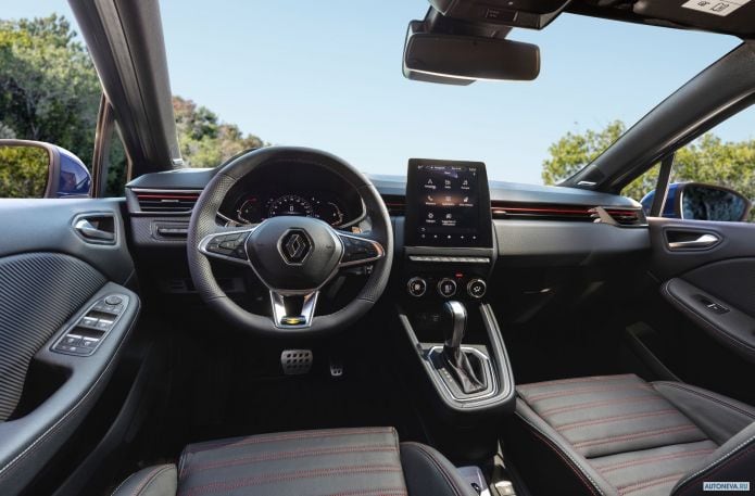 2020 Renault Clio RS Line - фотография 22 из 29 2020 Renault Clio RS Line - фотография 22 из 29