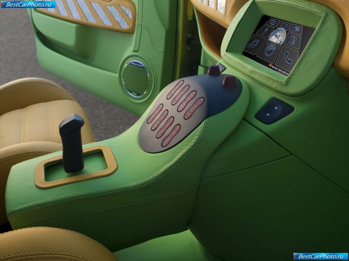 2010 Rinspeed Uc Concept - фотография 36 из 66 2010 Rinspeed Uc Concept - фотография 36 из 66