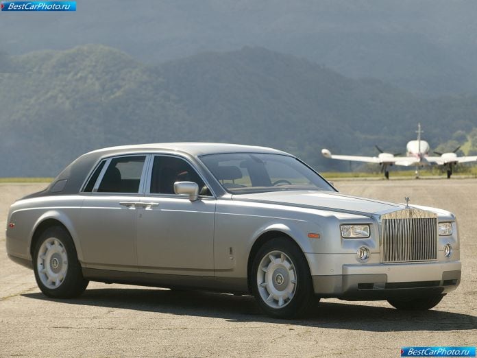2003 Rolls-Royce Phantom - фотография 16 из 155