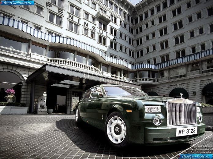 2003 Rolls-Royce Phantom - фотография 20 из 155 2003 Rolls-Royce Phantom - фотография 20 из 155