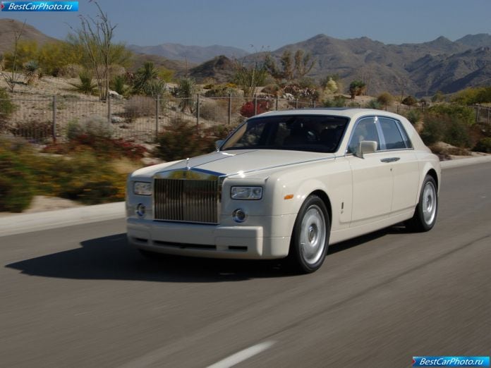 2003 Rolls-Royce Phantom - фотография 36 из 155 2003 Rolls-Royce Phantom - фотография 36 из 155