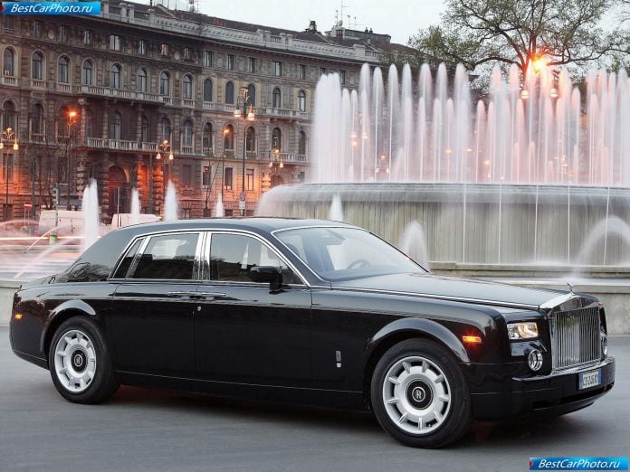 2003 Rolls-Royce Phantom - фотография 41 из 155