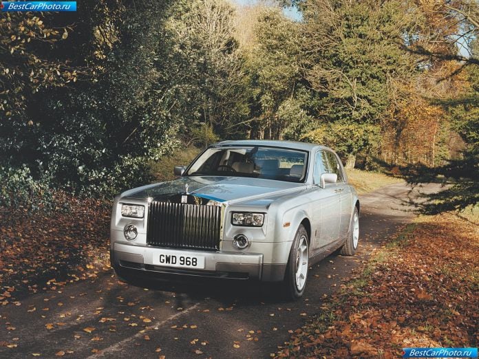 2003 Rolls-Royce Phantom - фотография 45 из 155 2003 Rolls-Royce Phantom - фотография 45 из 155