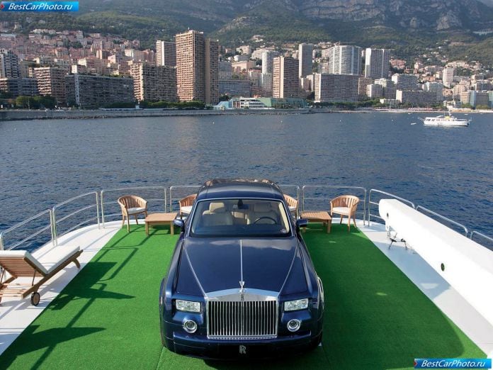 2003 Rolls-Royce Phantom - фотография 78 из 155 2003 Rolls-Royce Phantom - фотография 78 из 155