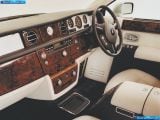 rolls-royce_2003-phantom_1600x1200_095.jpg