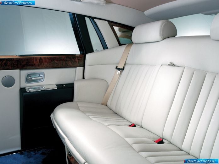 2003 Rolls-Royce Phantom - фотография 104 из 155