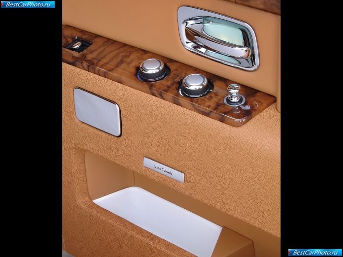 2003 Rolls-Royce Phantom - фотография 150 из 155 2003 Rolls-Royce Phantom - фотография 150 из 155