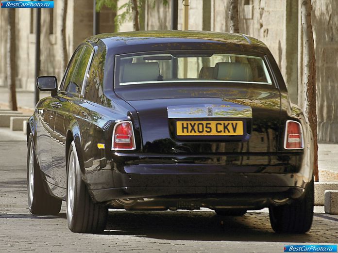 2005 Rolls-Royce Phantom In Madrid - фотография 6 из 7