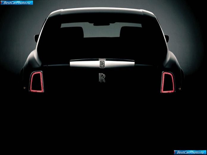 2005 Rolls-Royce Phantom With Extended Wheelbase - фотография 11 из 24