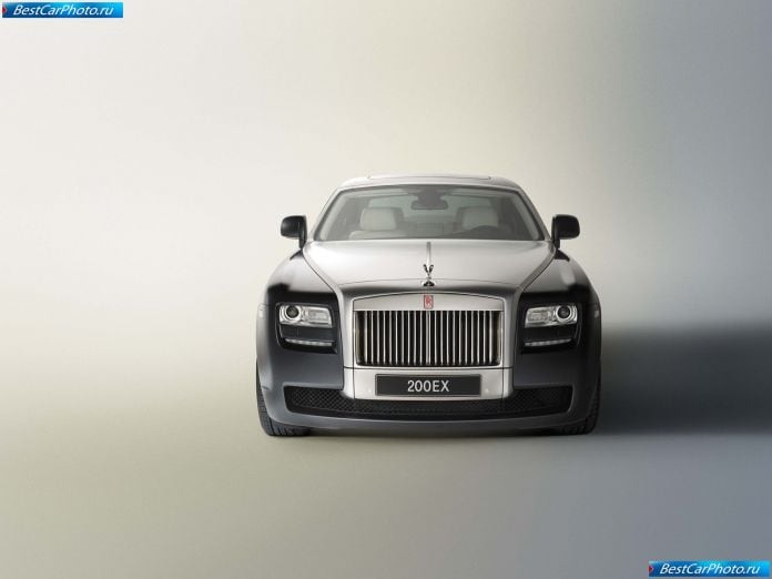 2009 Rolls-Royce 200ex Concept - фотография 8 из 29