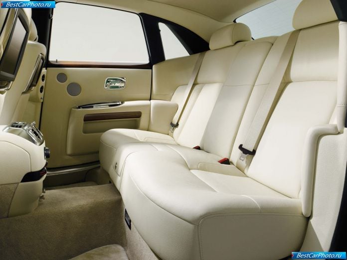 2009 Rolls-Royce 200ex Concept - фотография 12 из 29 2009 Rolls-Royce 200ex Concept - фотография 12 из 29