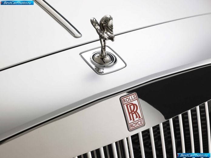 2009 Rolls-Royce 200ex Concept - фотография 14 из 29
