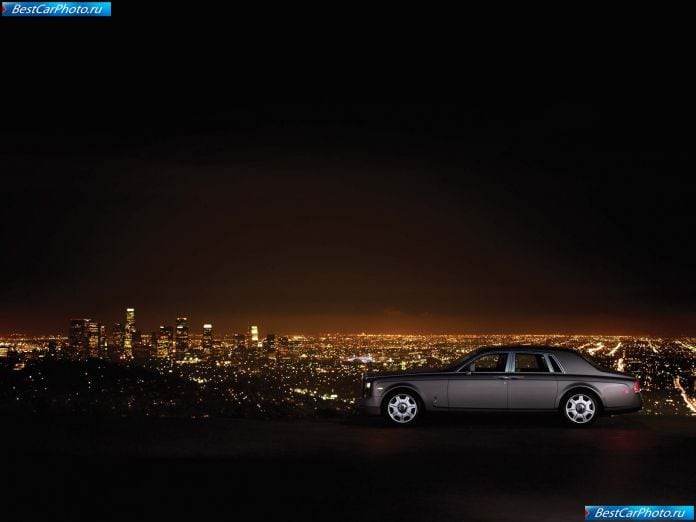 2009 Rolls-Royce Phantom - фотография 13 из 34 2009 Rolls-Royce Phantom - фотография 13 из 34