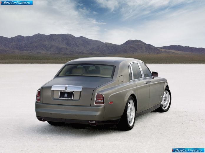 2009 Rolls-Royce Phantom - фотография 14 из 34 2009 Rolls-Royce Phantom - фотография 14 из 34